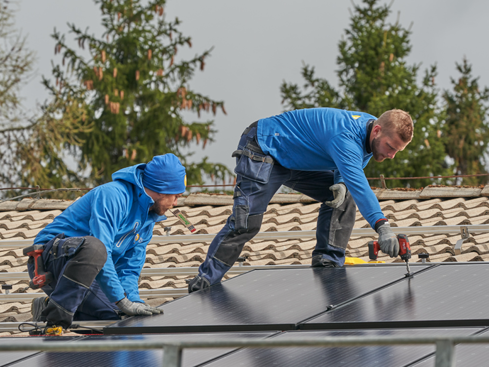 Solect Power monterar solceller på tak